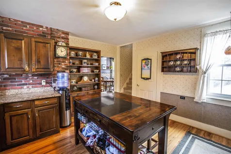 75 Chester Street Chester NH 03036