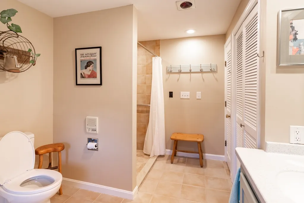 7 Ox Point Drive Kittery ME 03904