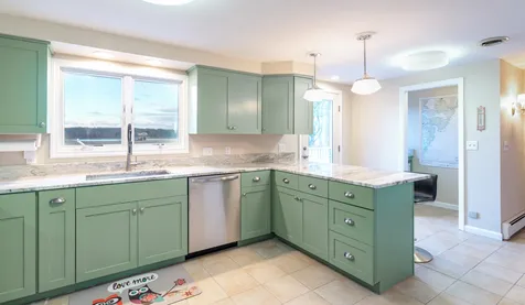 7 Ox Point Drive Kittery ME 03904