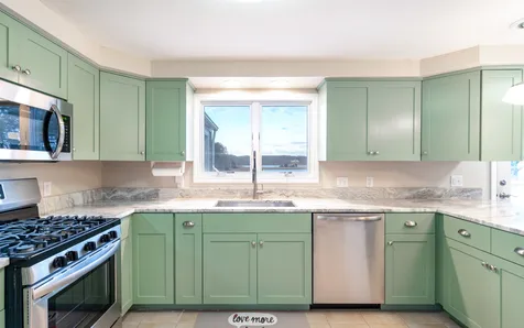 7 Ox Point Drive Kittery ME 03904