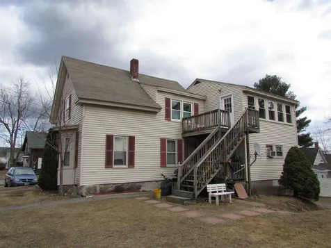 104 W Broadway Derry NH 03038