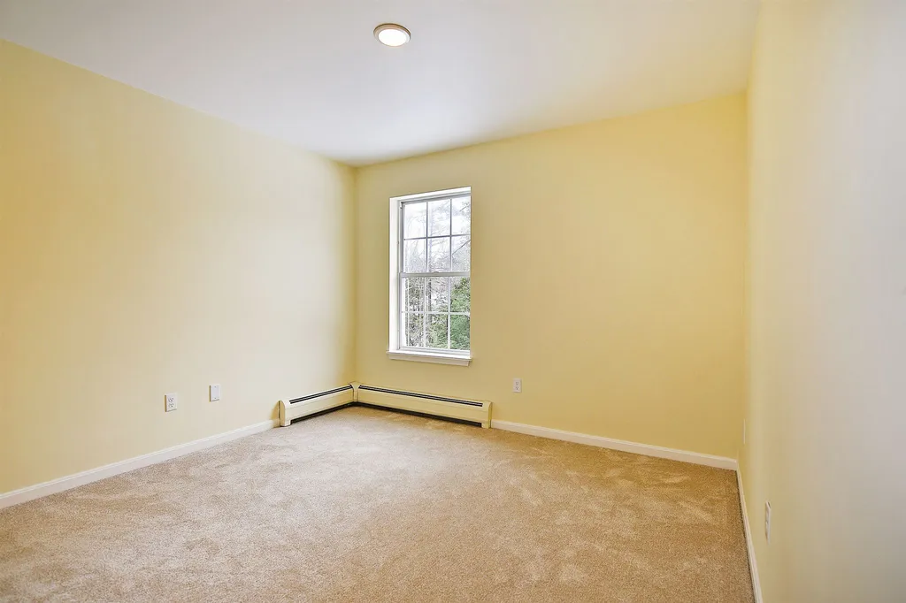 128 Indian Circle Colchester VT 05446