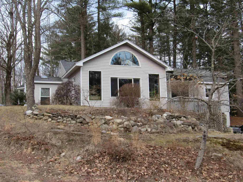 11 Fox Circle Keene NH 03431