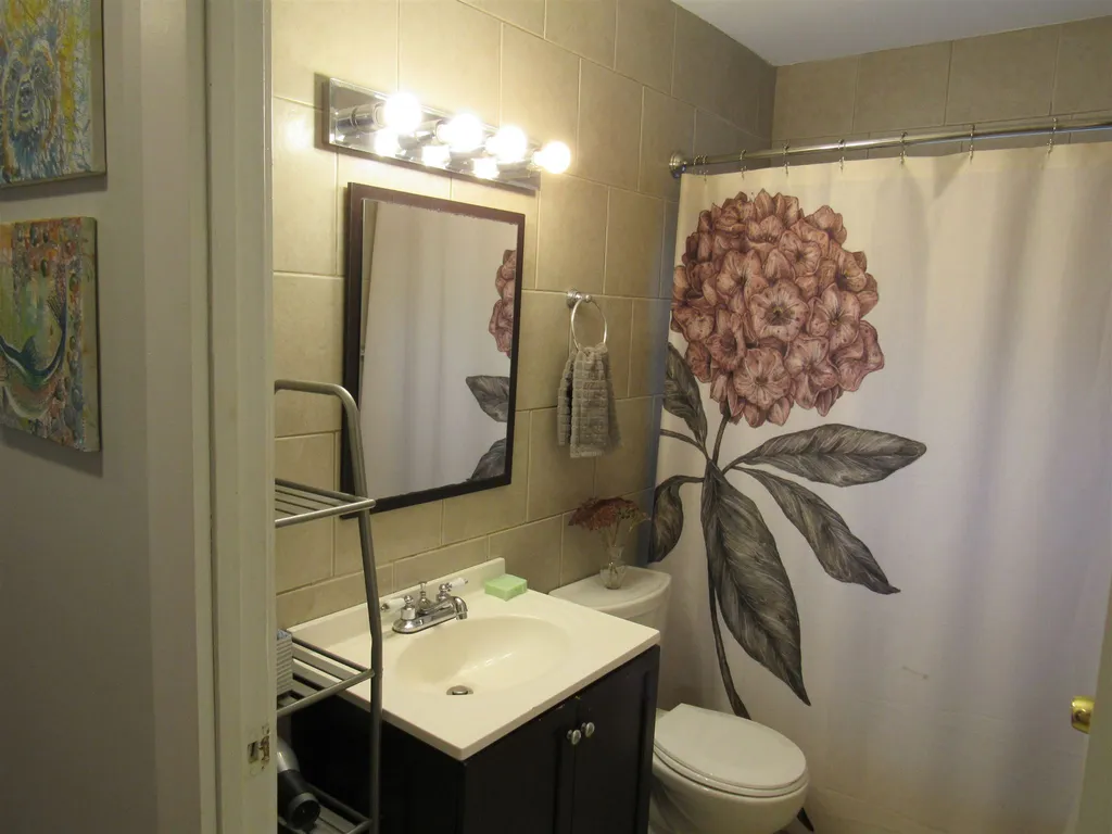 11 Fox Circle Keene NH 03431