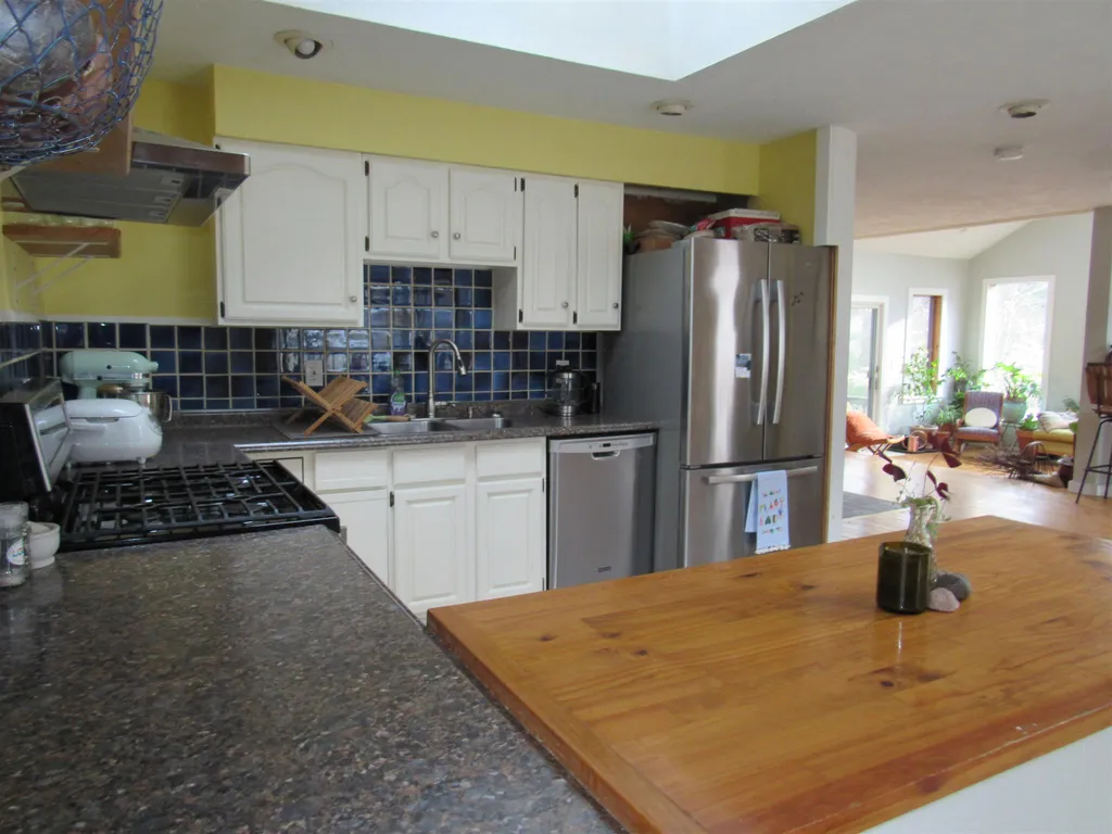 11 Fox Circle Keene NH 03431