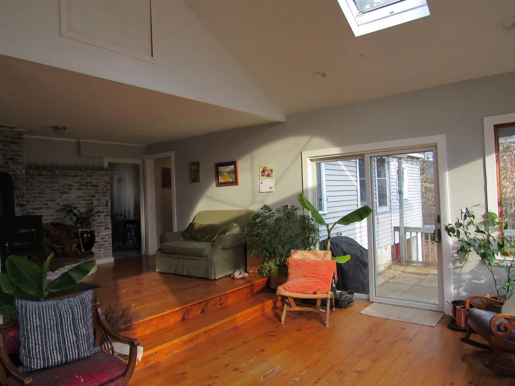 11 Fox Circle Keene NH 03431
