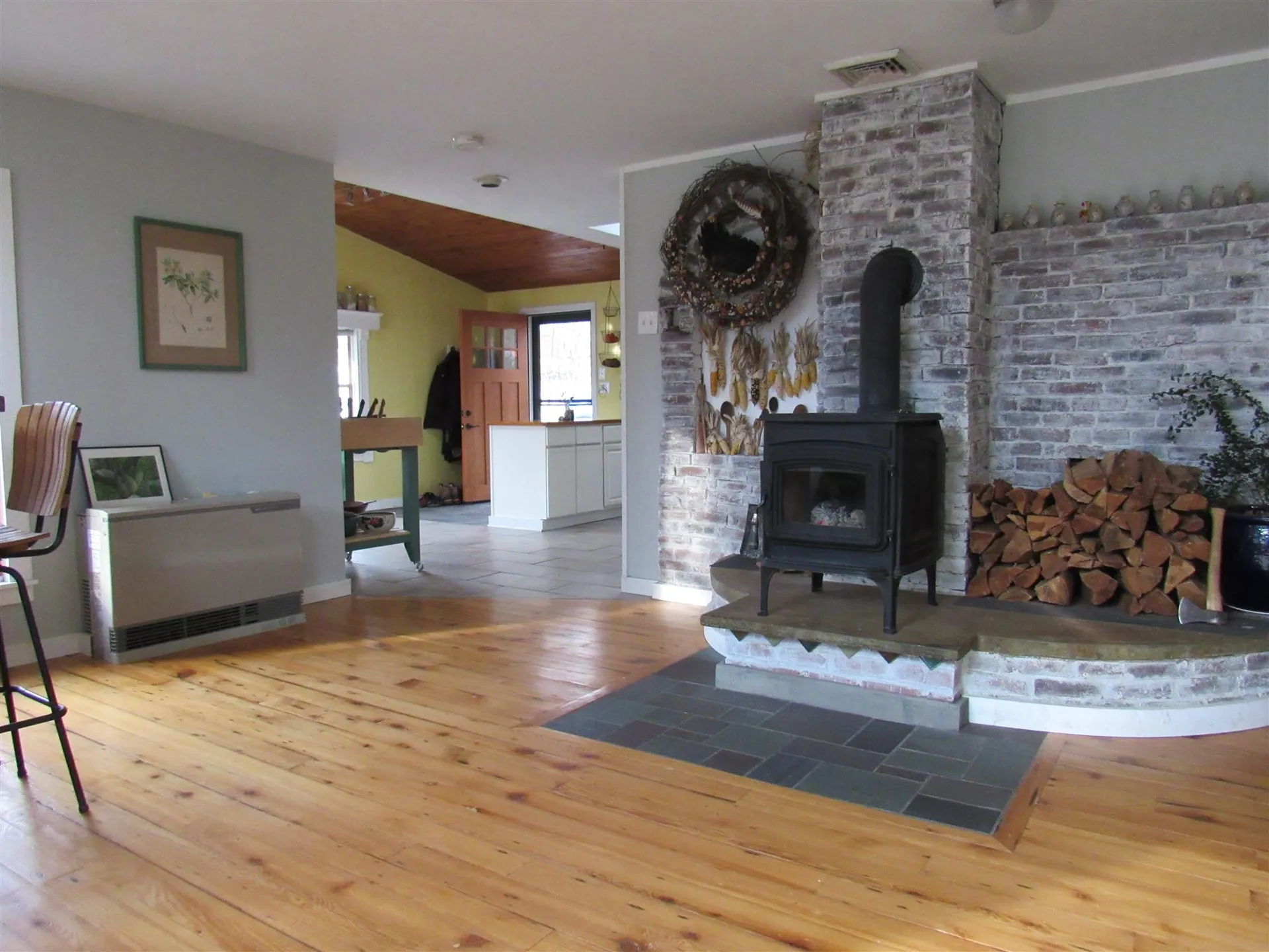 11 Fox Circle Keene NH 03431