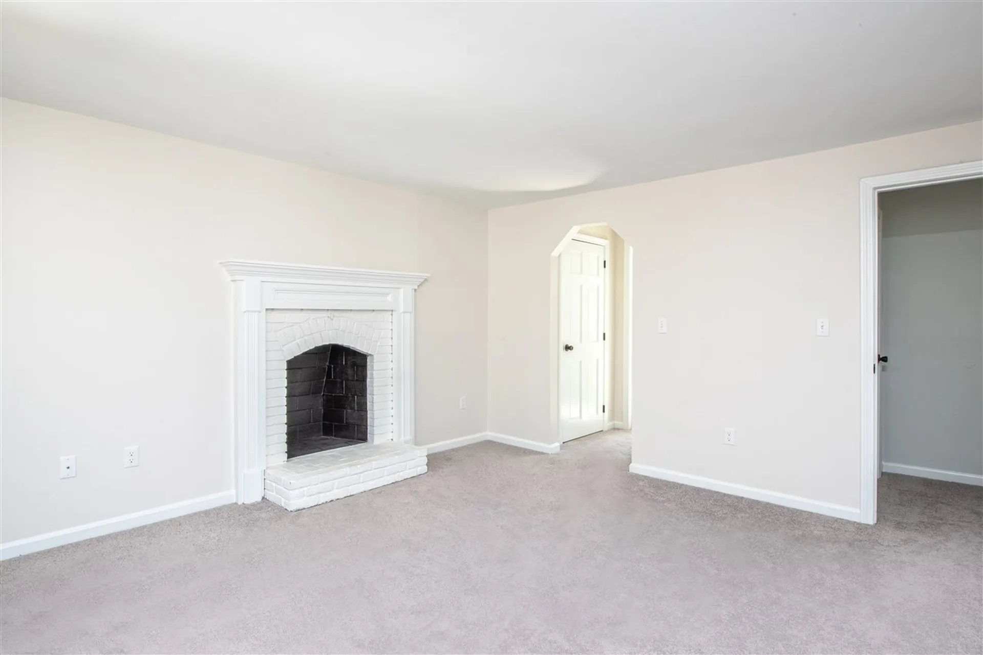6 Katie Lane Hampstead NH 03841