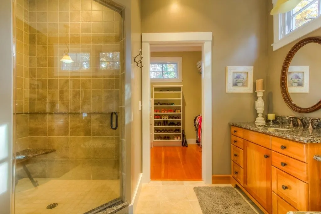 51 Freshet Road Madbury NH 03823