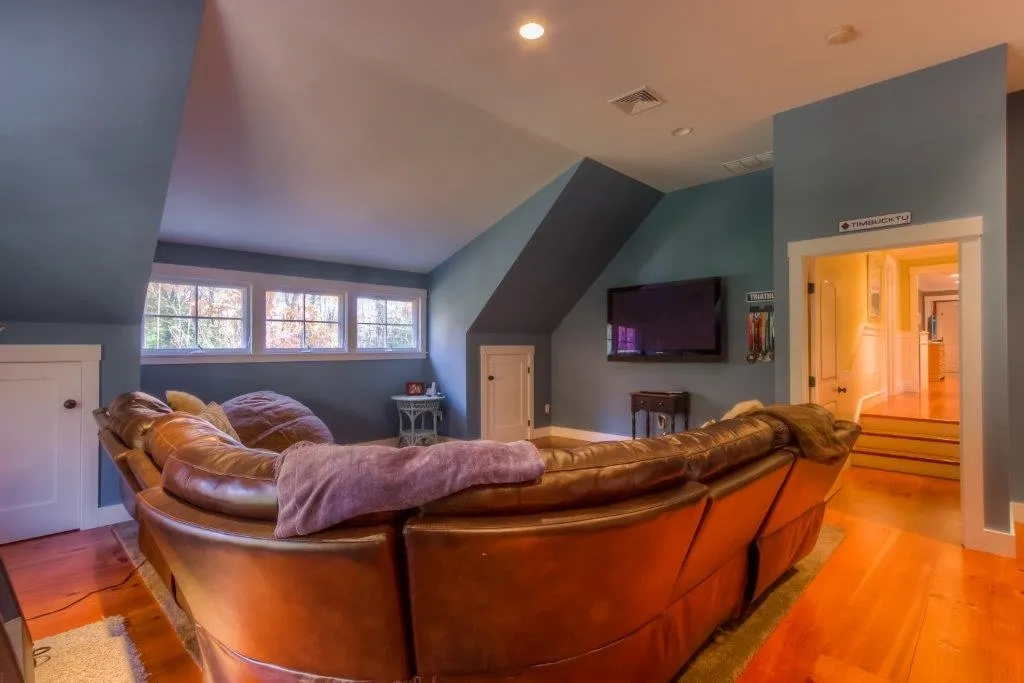 51 Freshet Road Madbury NH 03823