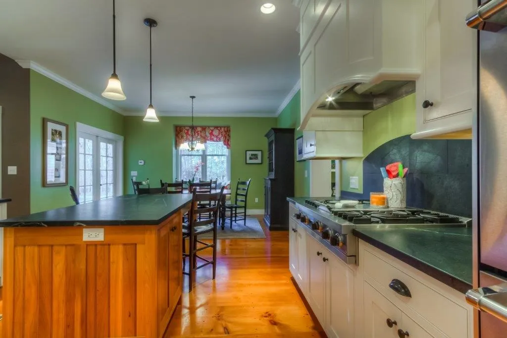 51 Freshet Road Madbury NH 03823