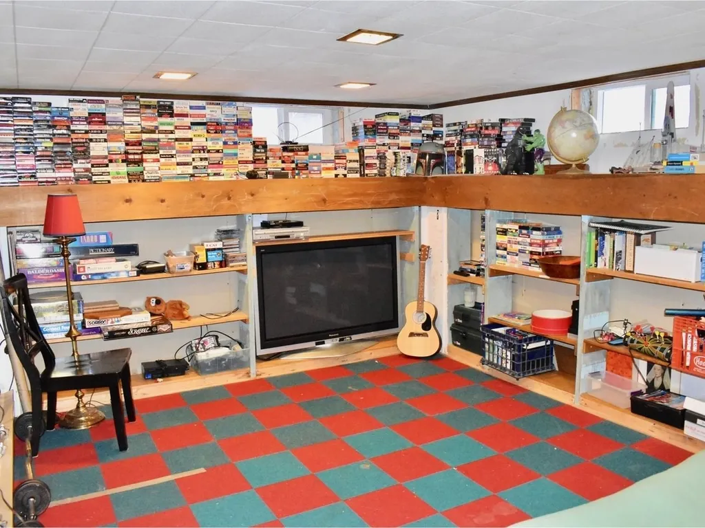28 Villa Drive Essex VT 05452