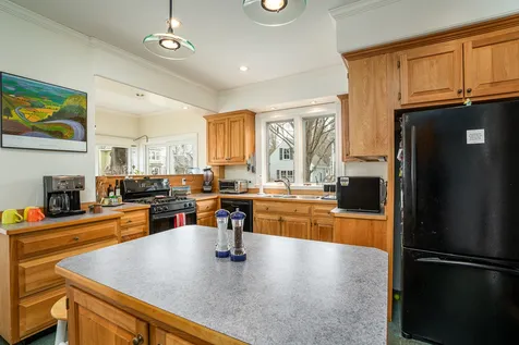 8 Gill Street Exeter NH 03833