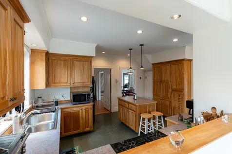 8 Gill Street Exeter NH 03833