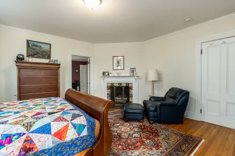 8 Gill Street Exeter NH 03833