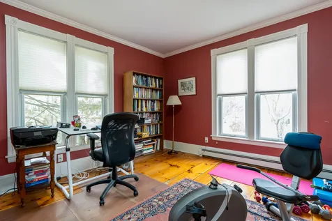 8 Gill Street Exeter NH 03833