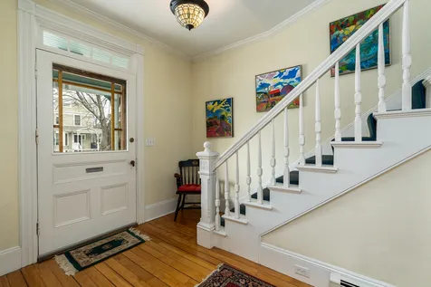 8 Gill Street Exeter NH 03833