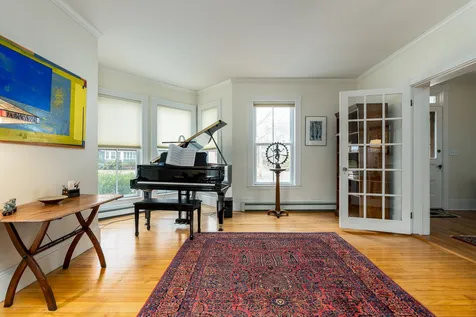 8 Gill Street Exeter NH 03833