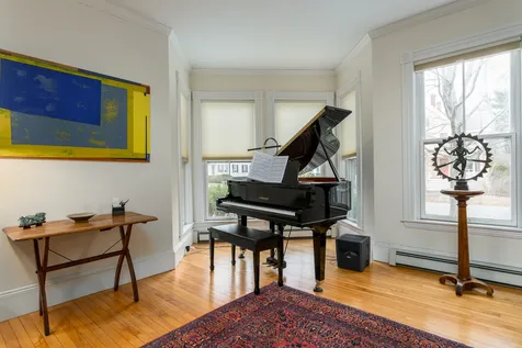 8 Gill Street Exeter NH 03833