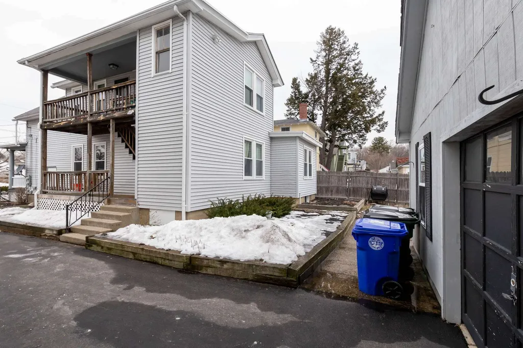 151 Morgan Street Manchester NH 03102