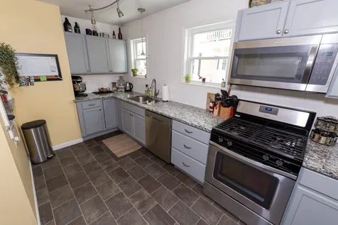 151 Morgan Street Manchester NH 03102