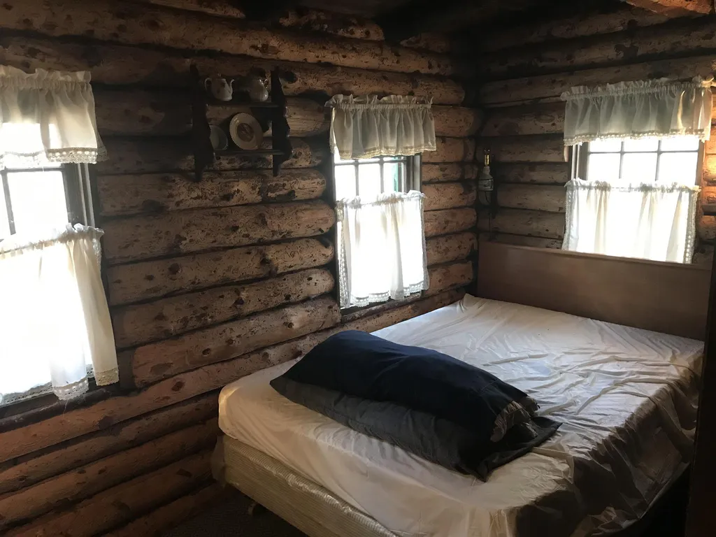 135 Little Hill Road Webster NH 03303