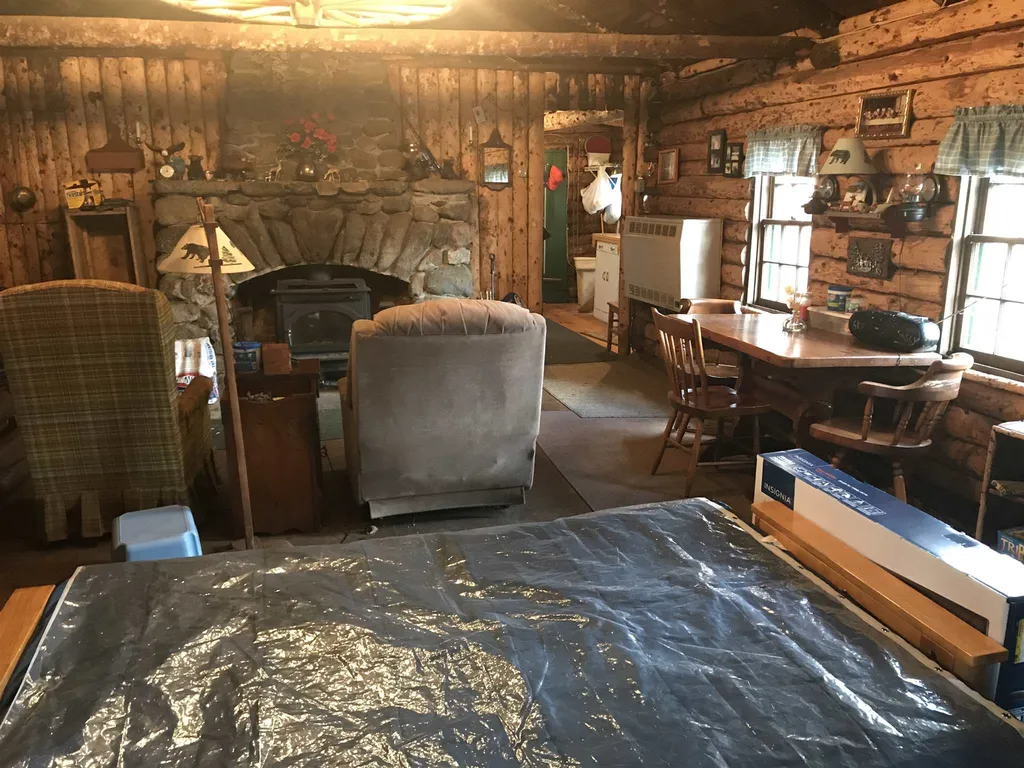 135 Little Hill Road Webster NH 03303