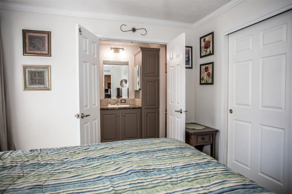 15 Hunter Boulevard Londonderry NH 03053