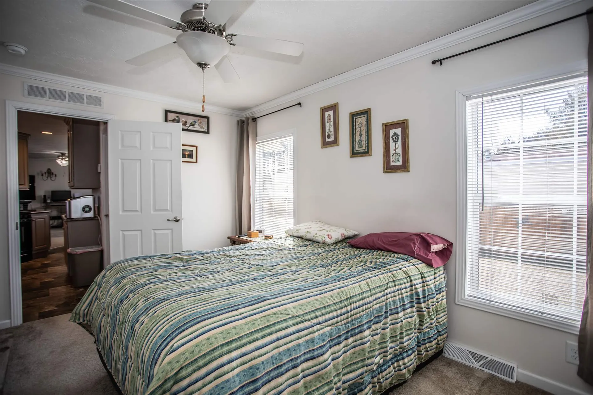 15 Hunter Boulevard Londonderry NH 03053