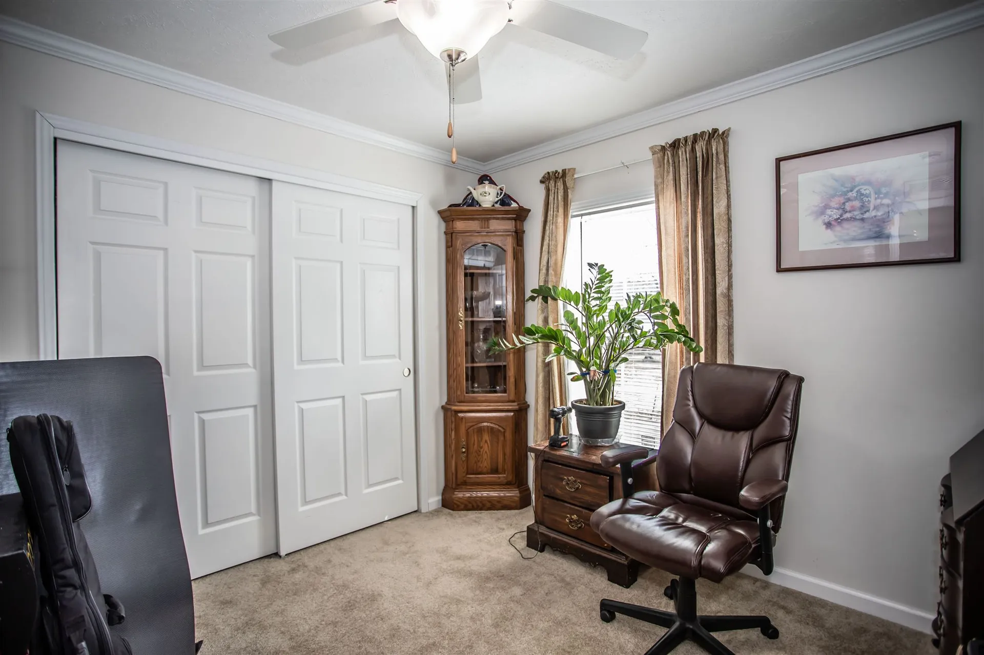 15 Hunter Boulevard Londonderry NH 03053