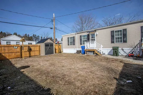 15 Hunter Boulevard Londonderry NH 03053
