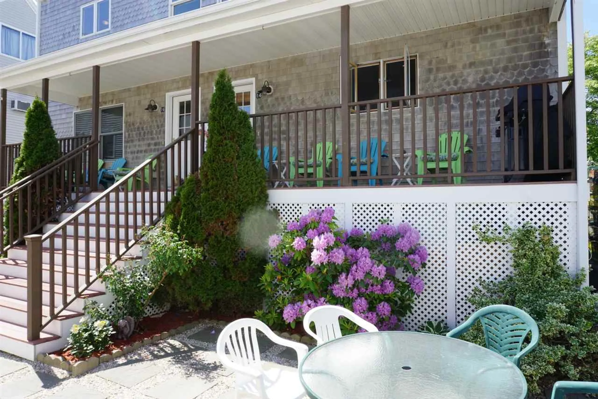 16 Dover Avenue Hampton NH 03842