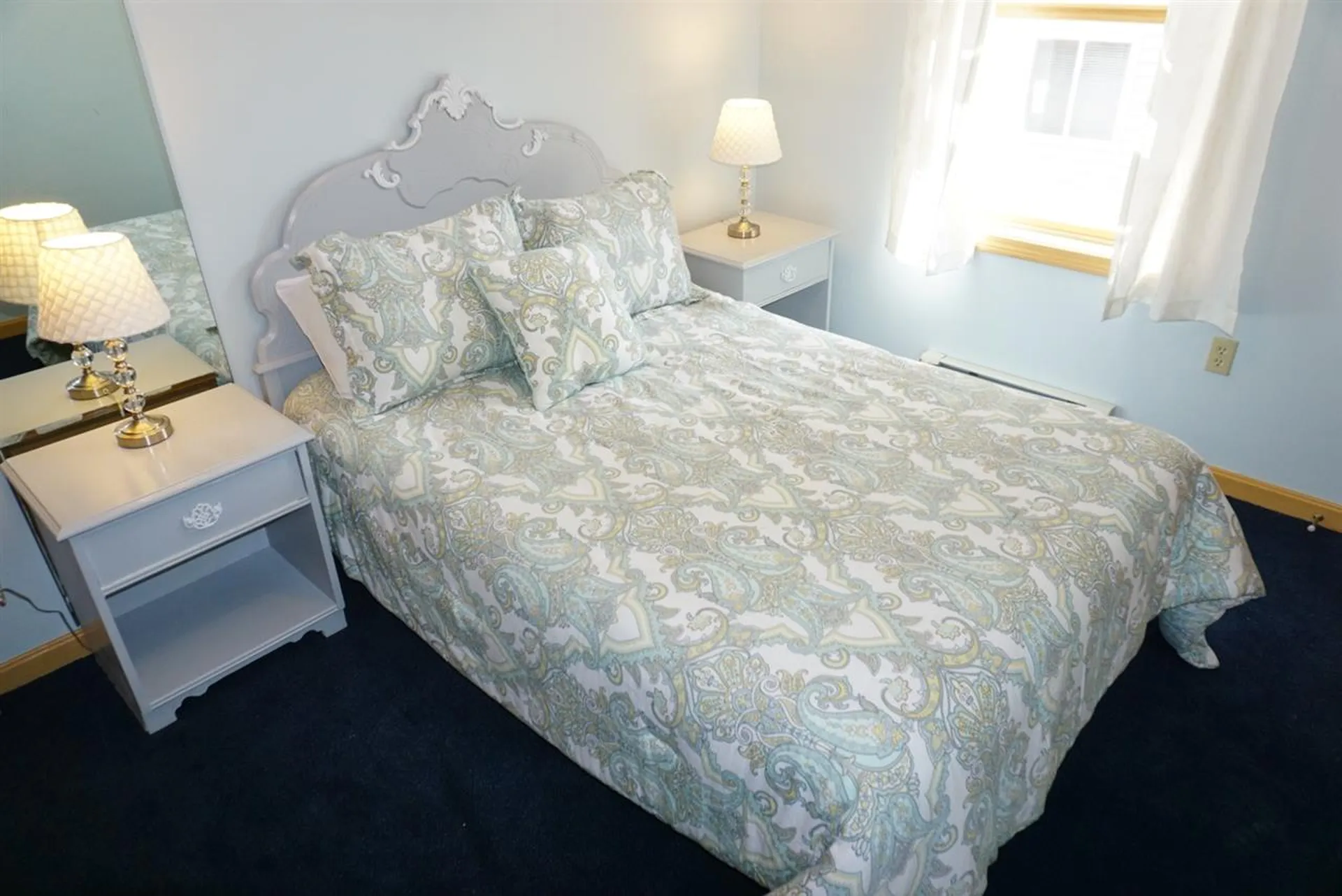 16 Dover Avenue Hampton NH 03842
