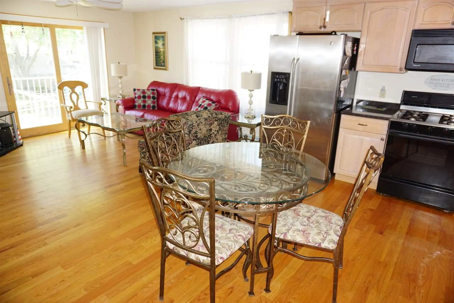 16 Dover Avenue Hampton NH 03842