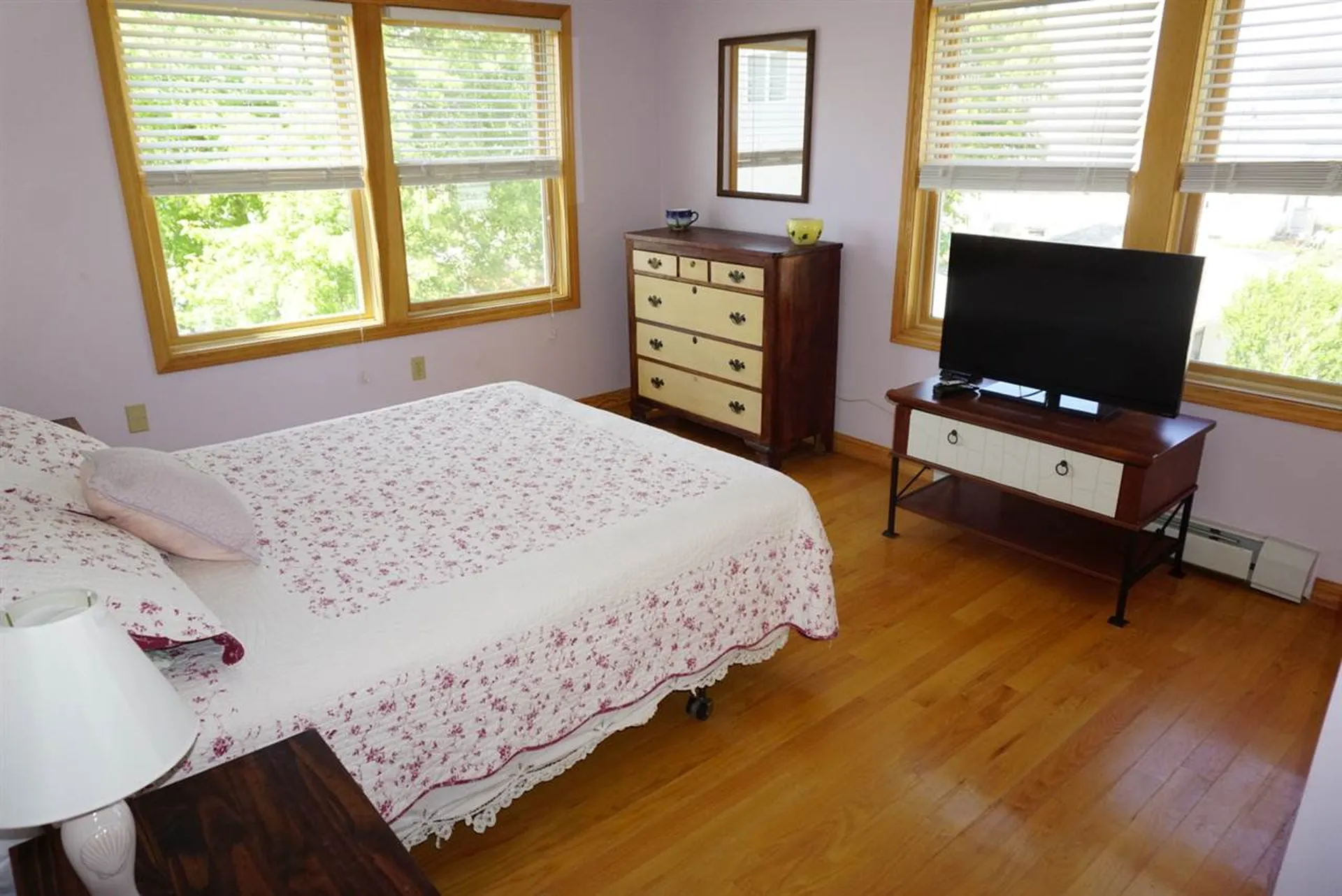16 Dover Avenue Hampton NH 03842