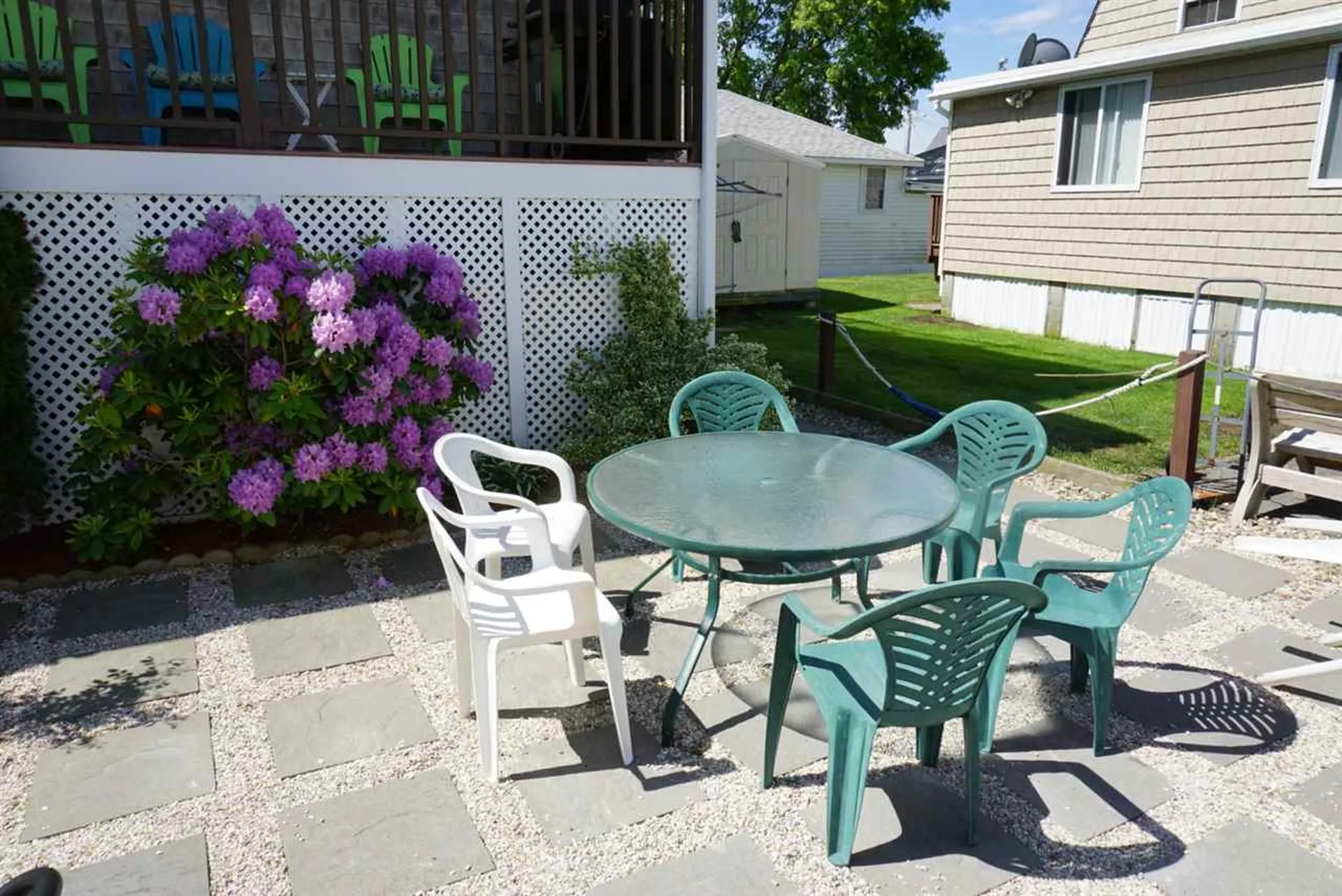 16 Dover Avenue Hampton NH 03842