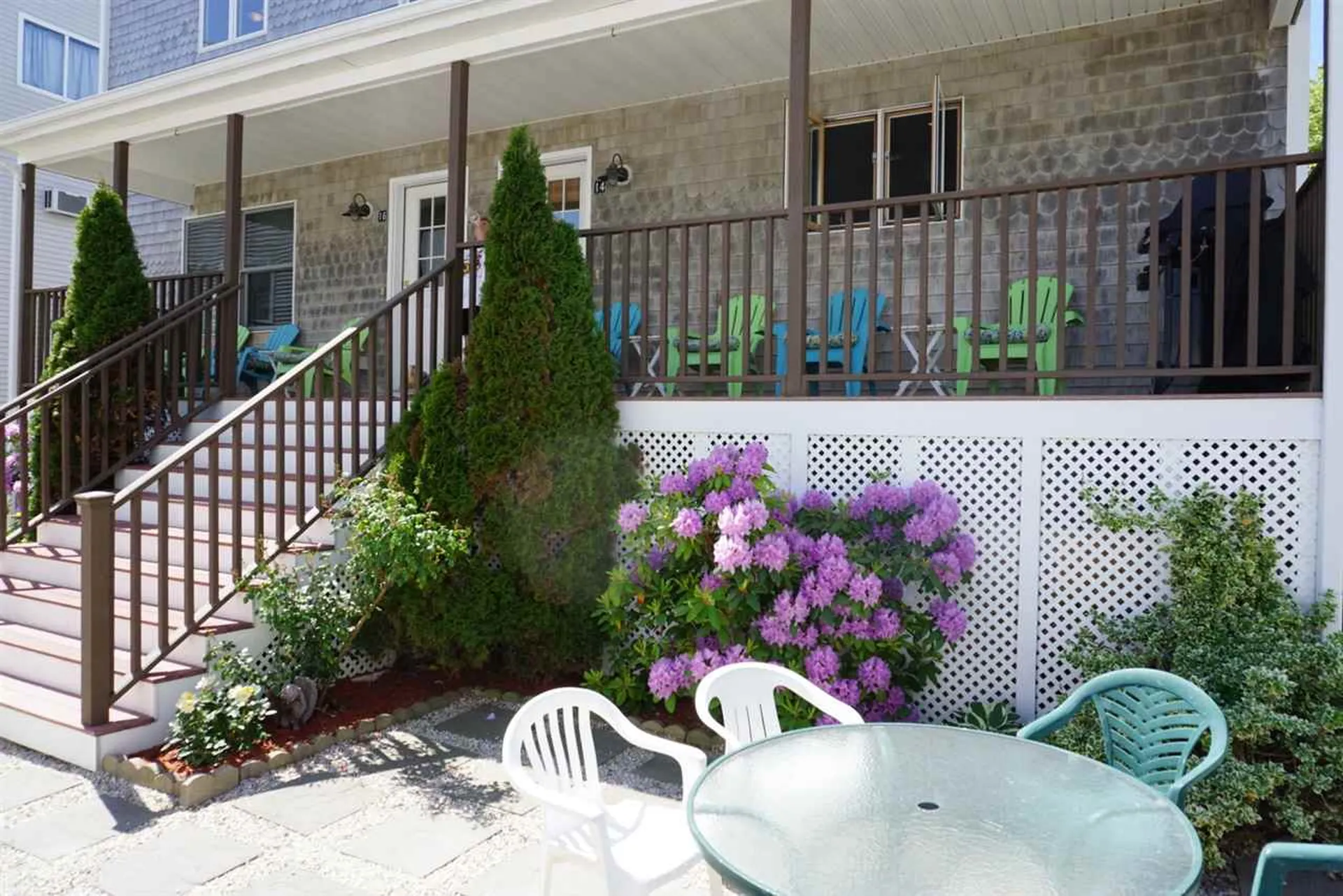 16 Dover Avenue Hampton NH 03842