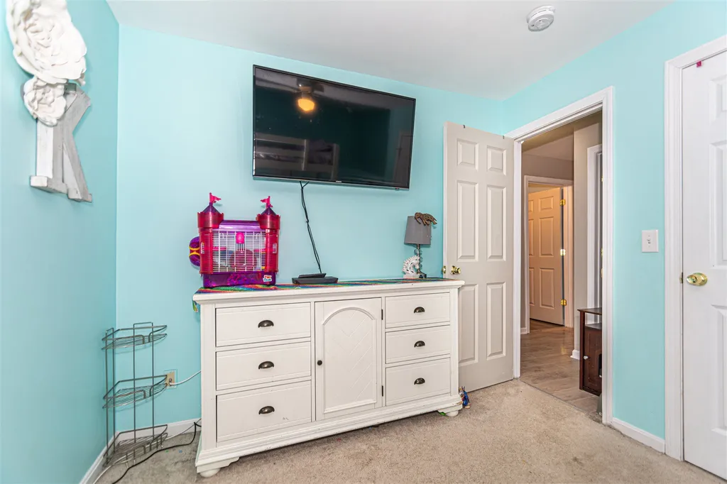 104 Lock Street Nashua NH 03064