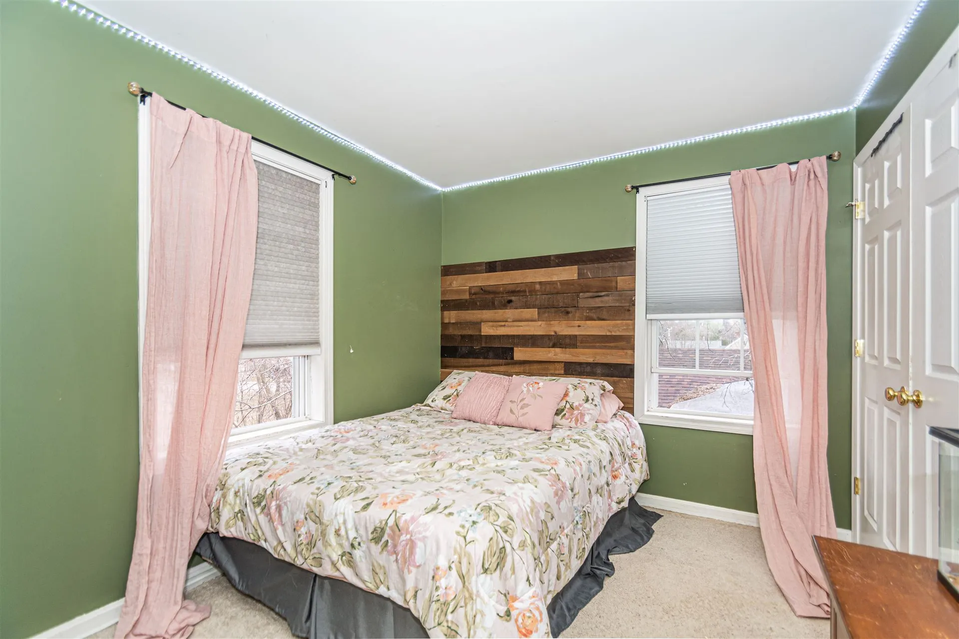 104 Lock Street Nashua NH 03064