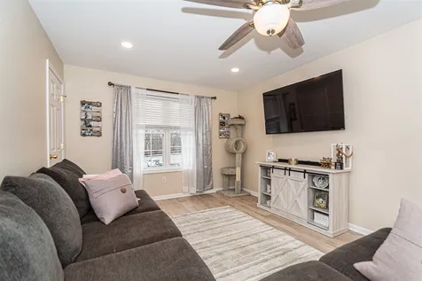 104 Lock Street Nashua NH 03064