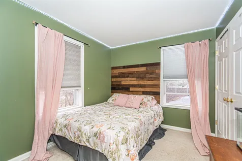 104 Lock Street Nashua NH 03064