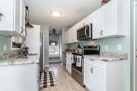 104 Lock Street Nashua NH 03064