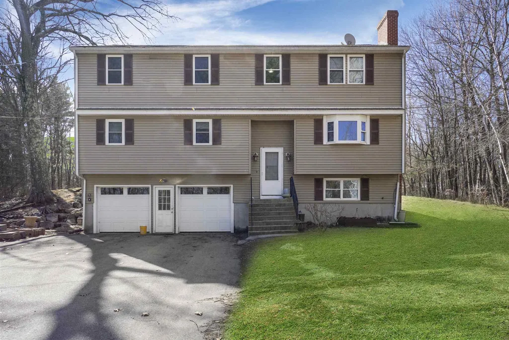 4 Beaver Road Derry NH 03038