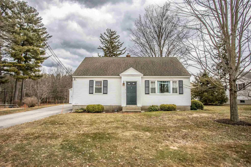 11 Linden Street Milford NH 03055