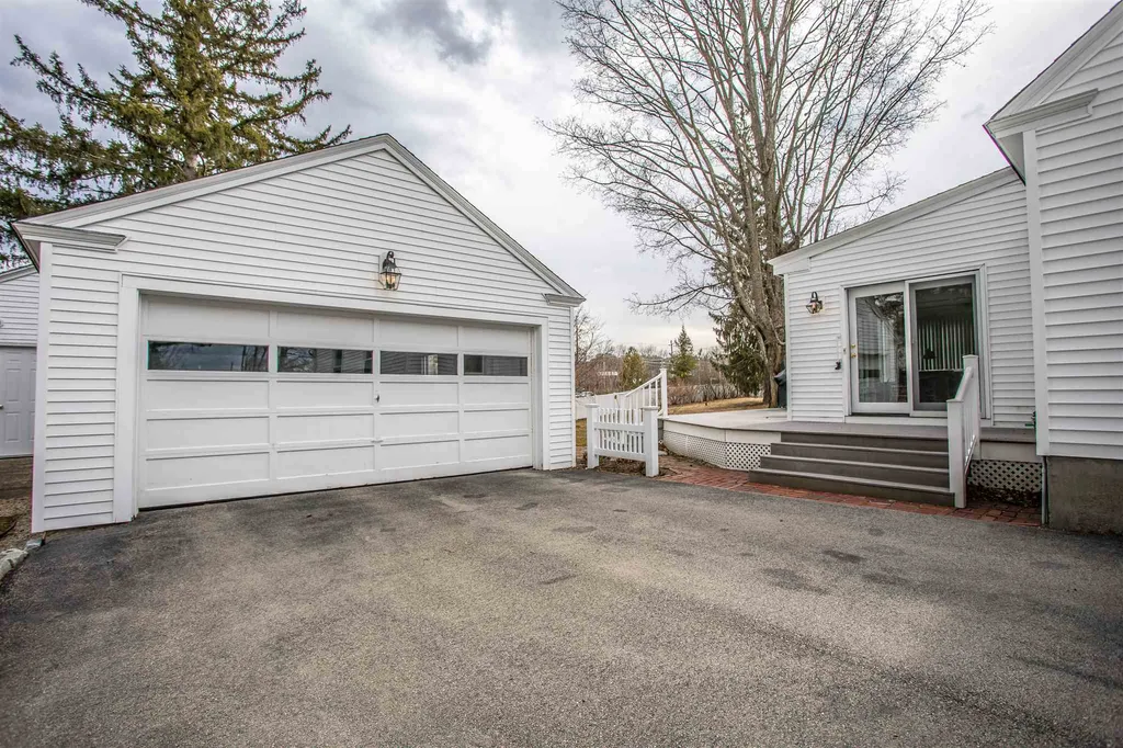 11 Linden Street Milford NH 03055