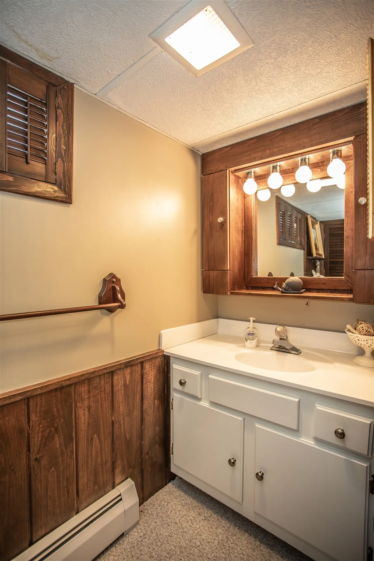 11 Linden Street Milford NH 03055