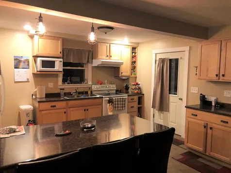 18 Elm Street Windsor VT 05089