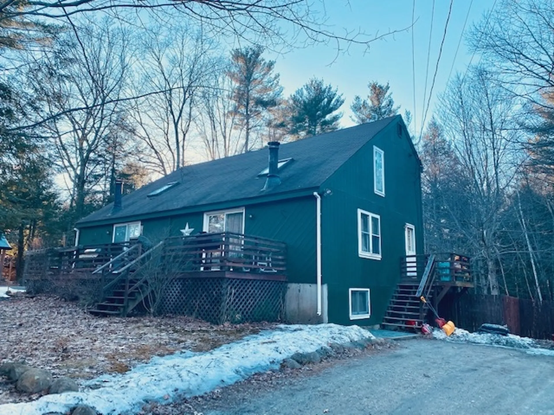 28 Roy Street Raymond NH 03077