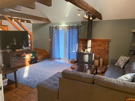 28 Roy Street Raymond NH 03077