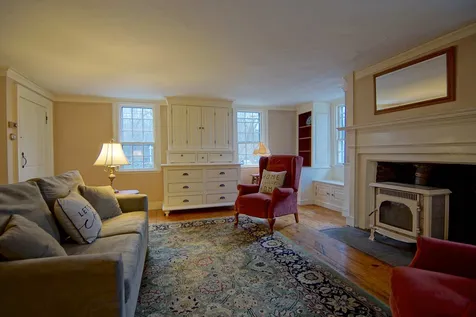 94 Dearborn Road Greenland NH 03840